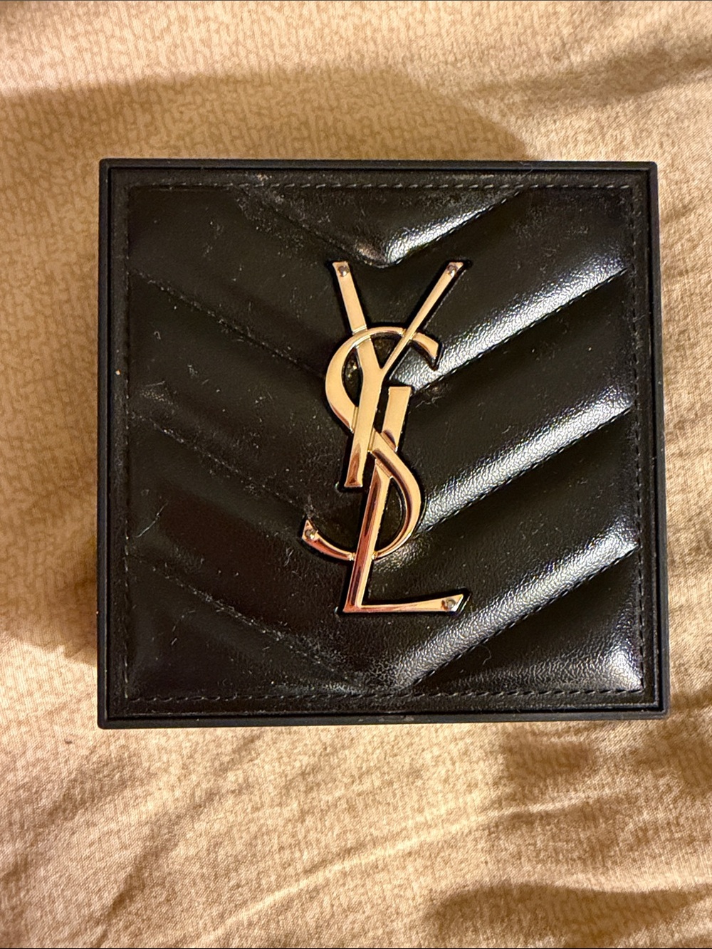 YSYL black leather accessory with logo compact without the powder foundation
